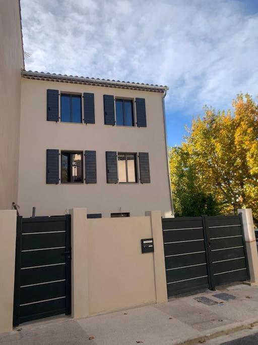 Le 2 Ter Apartment Puyloubier Ngoại thất bức ảnh